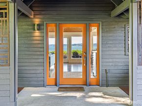 8032 SW 222nd Place, Vashon WA 98070