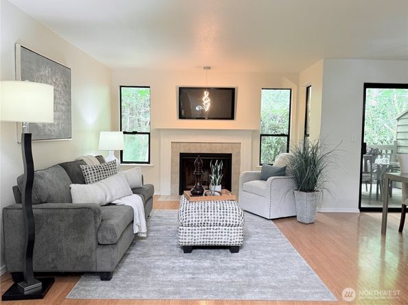 4107 159th Avenue NE 22C, Redmond WA 98052