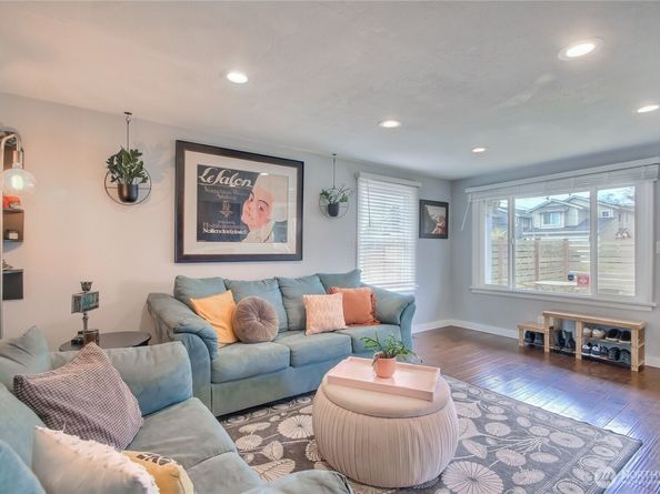 10644 2nd Place SW, Seattle WA 98146