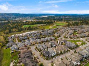 1447 26th Avenue NE, Issaquah WA 98029
