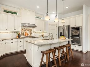 1447 26th Avenue NE, Issaquah WA 98029