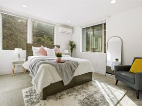2001 13th Avenue W, Seattle WA 98119