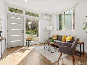 2001 13th Avenue W, Seattle WA 98119