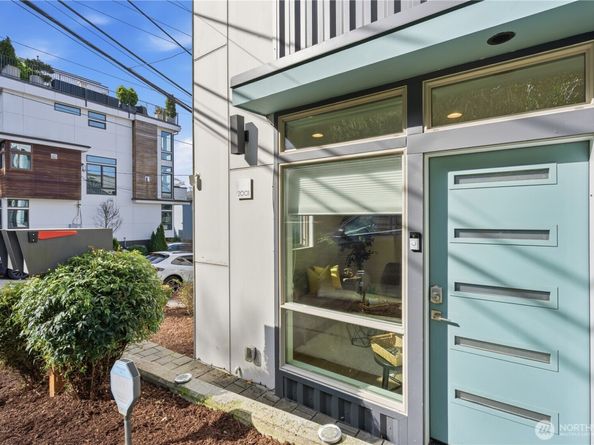 2001 13th Avenue W, Seattle WA 98119