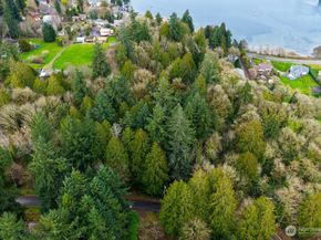 3500 NW 18th Street, Bremerton WA 98312
