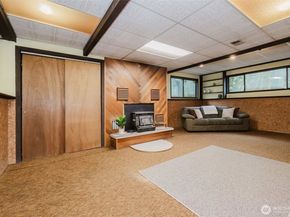 3500 NW 18th Street, Bremerton WA 98312