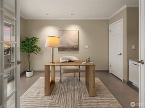 2565 Dexter Ave N 401, Seattle WA 98109