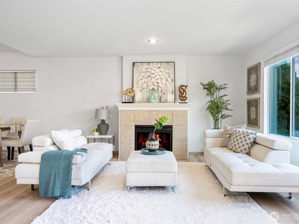 19218 26th Avenue SE, Bothell WA 98012