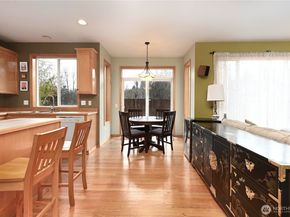 18323 10th Drive SE, Bothell WA 98012