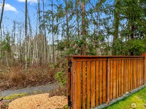 1109 123rd Avenue NE, Lake Stevens WA 98258