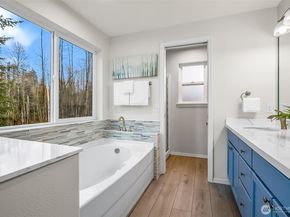 1109 123rd Avenue NE, Lake Stevens WA 98258