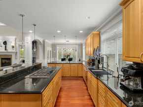 13112 134th Avenue NE, Kirkland WA 98034