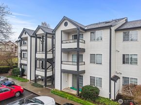 10824 SE 170th Street B103, Renton WA 98055
