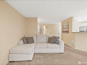 10824 SE 170th Street B103, Renton WA 98055