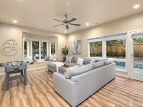 22720 NE 46th Street, Redmond WA 98053
