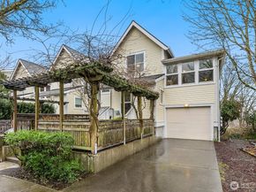 6726 35th Place S, Seattle WA 98118