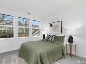 6726 35th Place S, Seattle WA 98118