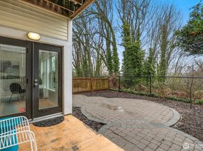 6726 35th Place S, Seattle WA 98118