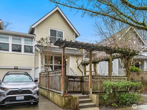 6726 35th Place S, Seattle WA 98118