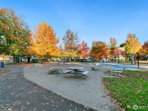 6726 35th Place S, Seattle WA 98118
