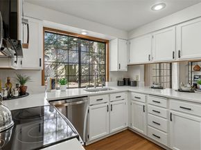 24238 SE 43rd Court, Sammamish WA 98029