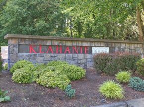 24238 SE 43rd Court, Sammamish WA 98029