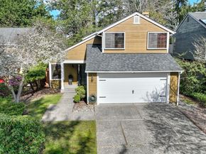 24238 SE 43rd Court, Sammamish WA 98029