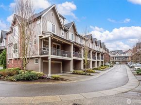 1321 Greenwich Walk NE, Issaquah WA 98029