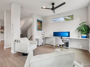 8410 17th Avenue SW 3, Seattle WA 98106