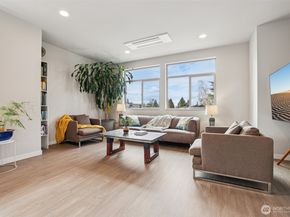8410 17th Avenue SW 3, Seattle WA 98106