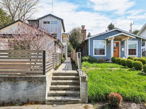 8410 17th Avenue SW 3, Seattle WA 98106