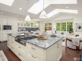 5230 NE 75th Street, Seattle WA 98115