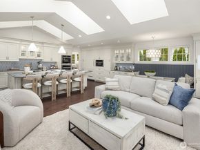 5230 NE 75th Street, Seattle WA 98115