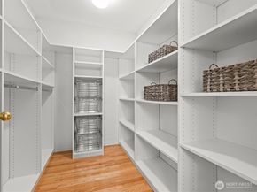4227 Stonebridge Way, Lynnwood WA 98037
