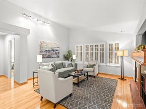 4227 Stonebridge Way, Lynnwood WA 98037