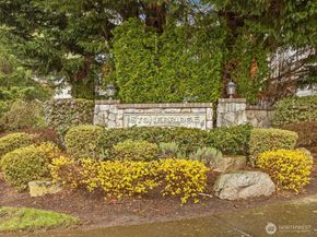 4227 Stonebridge Way, Lynnwood WA 98037