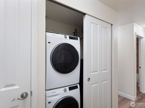 14200 SE 6th Street 57, Bellevue WA 98007