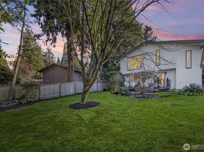 11223 109th Avenue NE, Kirkland WA 98033