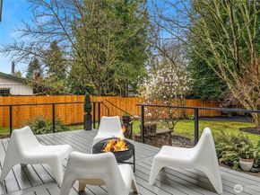 11223 109th Avenue NE, Kirkland WA 98033