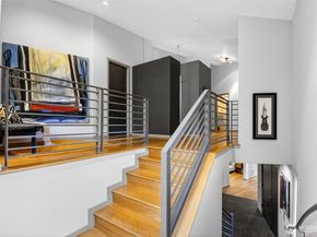 11223 109th Avenue NE, Kirkland WA 98033