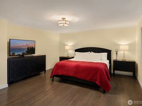 10330 NE 151st Place, Bothell WA 98011