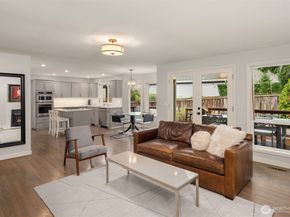 10330 NE 151st Place, Bothell WA 98011