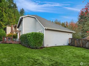 10330 NE 151st Place, Bothell WA 98011