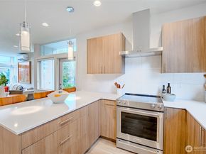 4853 S Findlay Street B, Seattle WA 98118