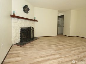 26425 Pennsylvania Avenue NE 34, Kingston WA 98346