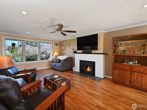 8451 40th Avenue SW, Seattle WA 98136