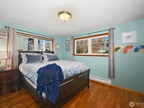 8451 40th Avenue SW, Seattle WA 98136
