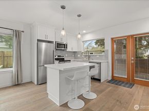 7344 23rd Avenue NW B, Seattle WA 98117