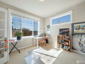 37519 32nd Place S, Auburn WA 98001