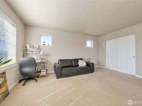 37519 32nd Place S, Auburn WA 98001